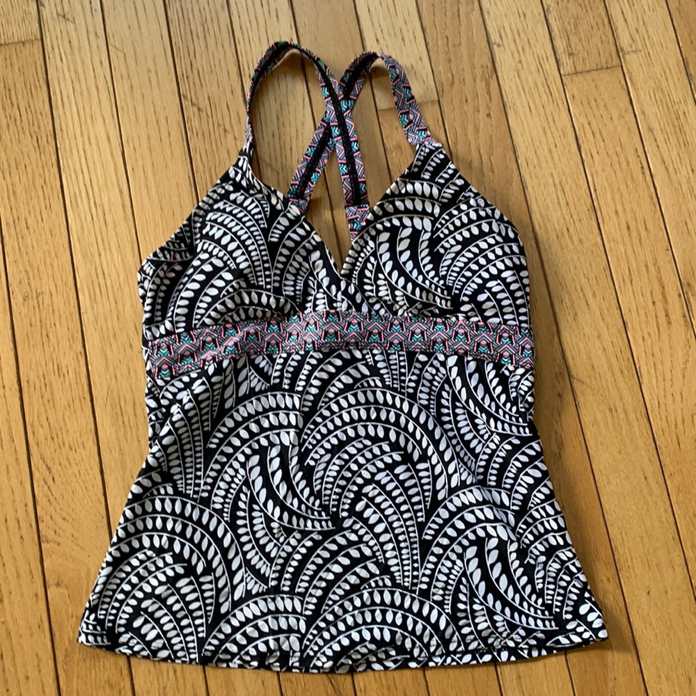 Title Nine Tankini Top size S